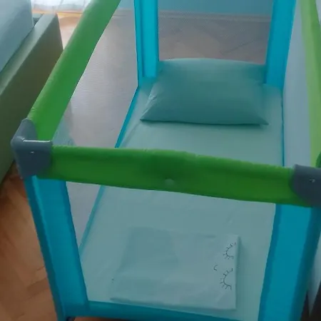 Rainbow Apartment *
